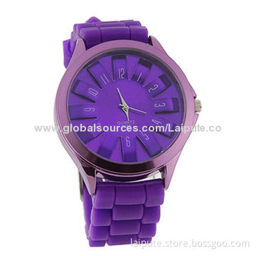 Chrysanthemum-shaped Women's Wrist Watch with Textured Blocky Silicone Band (Purple)